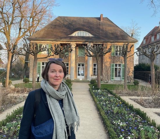 Folge 39: „Am Wasser, das Haus“ – eine literarische Ortsbegehung mit Magdalena Saiger￼