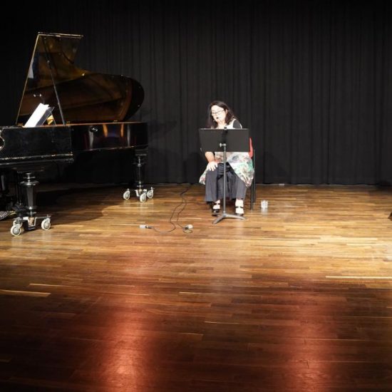 Folge 42: „Unendlich ist die Nacht“ – das Romandebüt des franco-iranischen Berliner Schriftstellers Pedro Kadivar