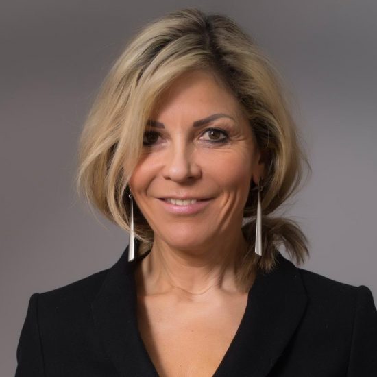 Folge 43: „Eine Frage des Formats“ – Lea Singers Blick auf Lucian Freud und Queen Elizabeth II